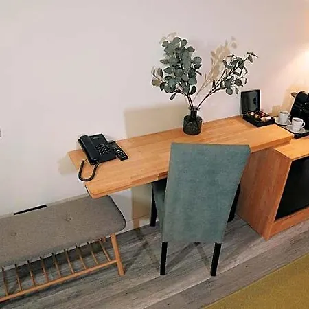 Nature Nest Bran - Adults Only Отель Брашов