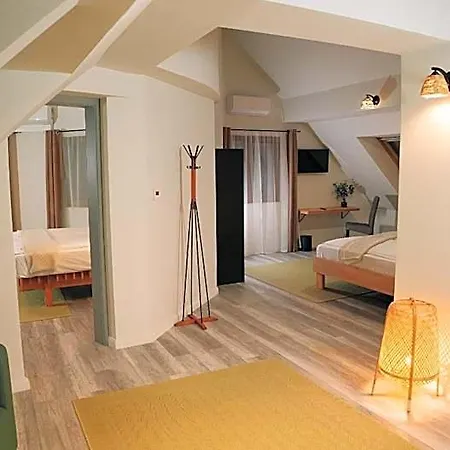 Nature Nest Bran - Adults Only