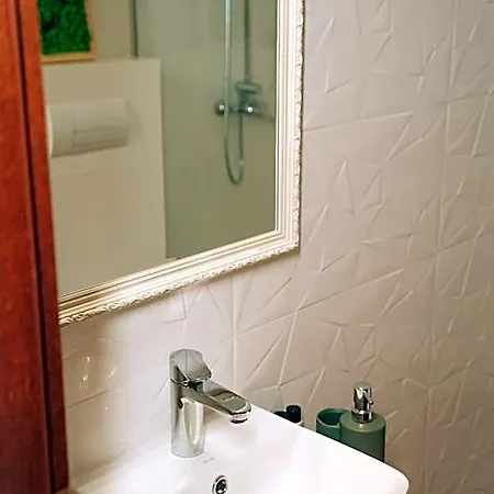 Отель Nature Nest Bran - Adults Only Брашов