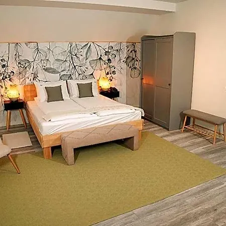 Nature Nest Bran - Adults Only Брашов
